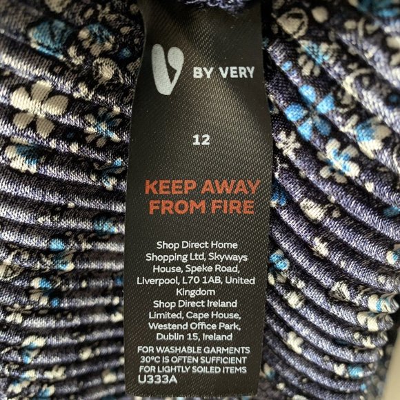 Very Plisse Long Maxi Dress Size UK 12 Floral Long Sleeve Blue V Neck - Picture 4 of 10